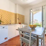Panoramic Sea View In Apartman Porto Torres