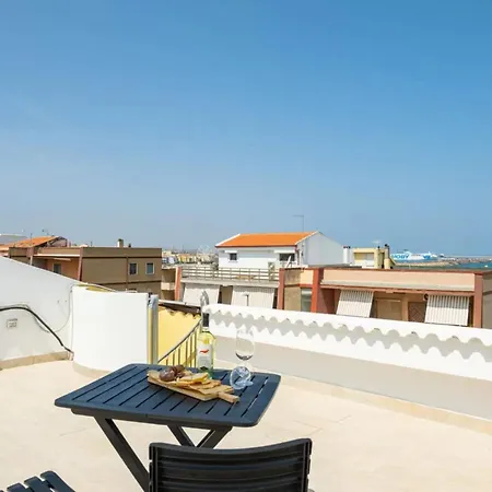 Panoramic Sea View In *